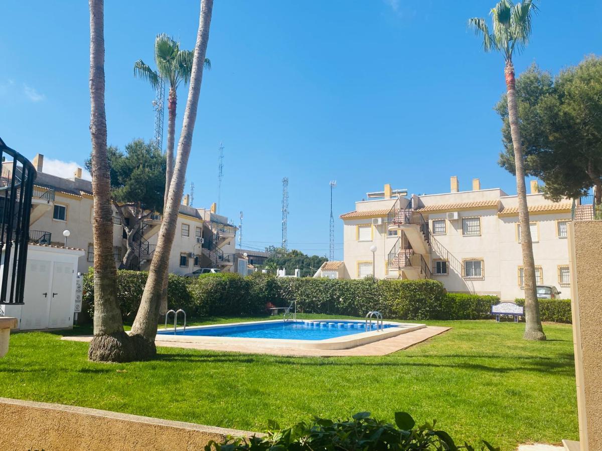 Saint James Park 2 Dormitorios Orihuela Exterior photo